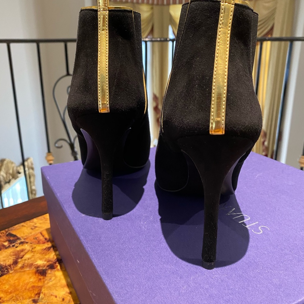 Stuart Weitzman Booties! Excellent Condition!!! - image 2